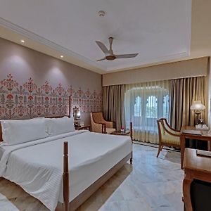 Winter Green Premium Room